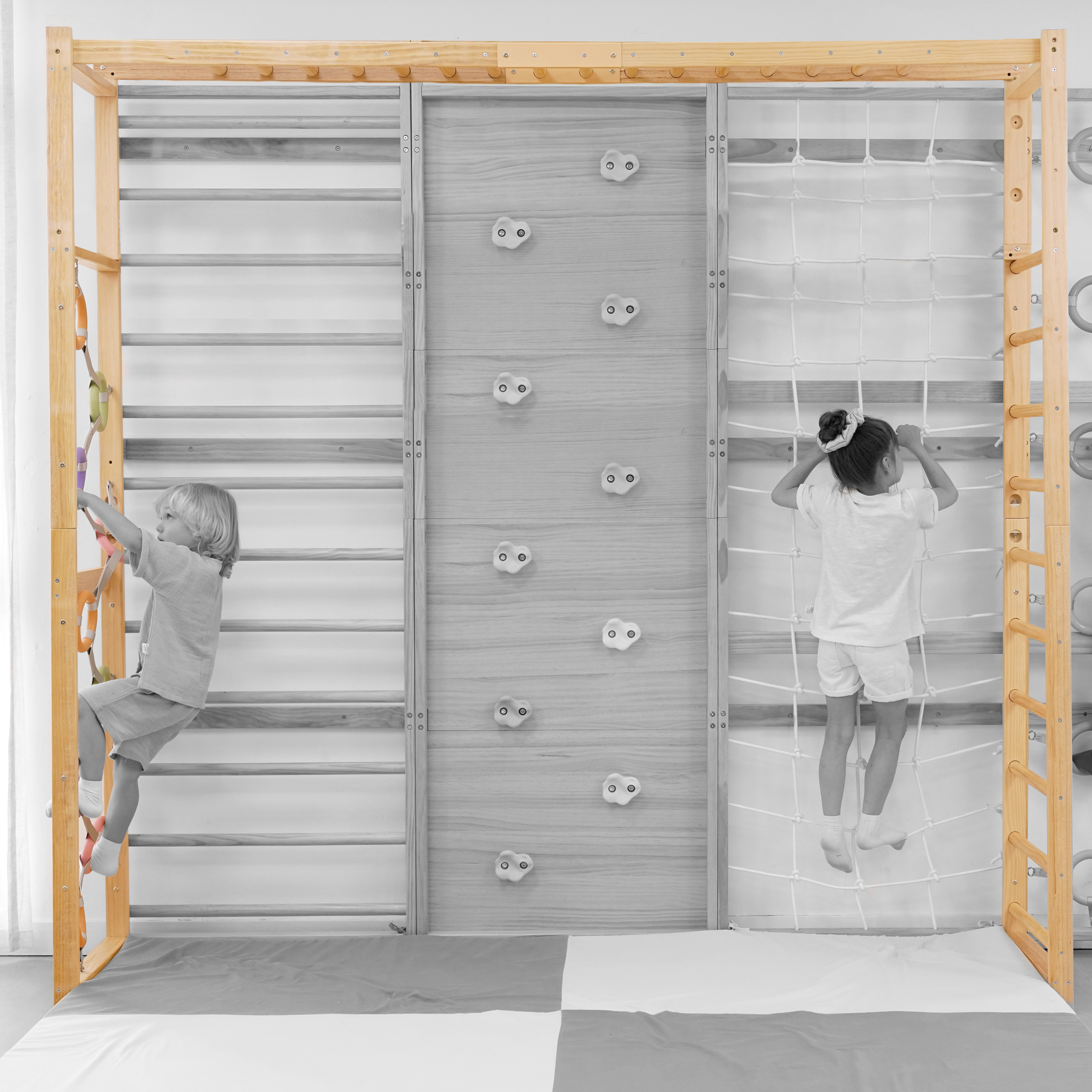 Monkey Bar Attachment – For 95 Inch MODULAR Walnut Swedish Ladder