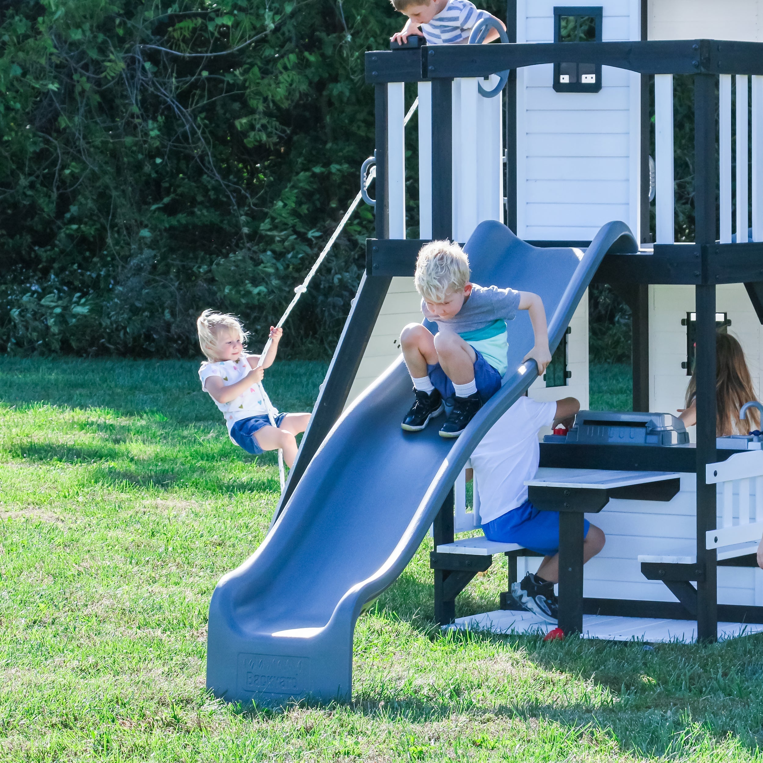 Canyon Creek Swing Set – White