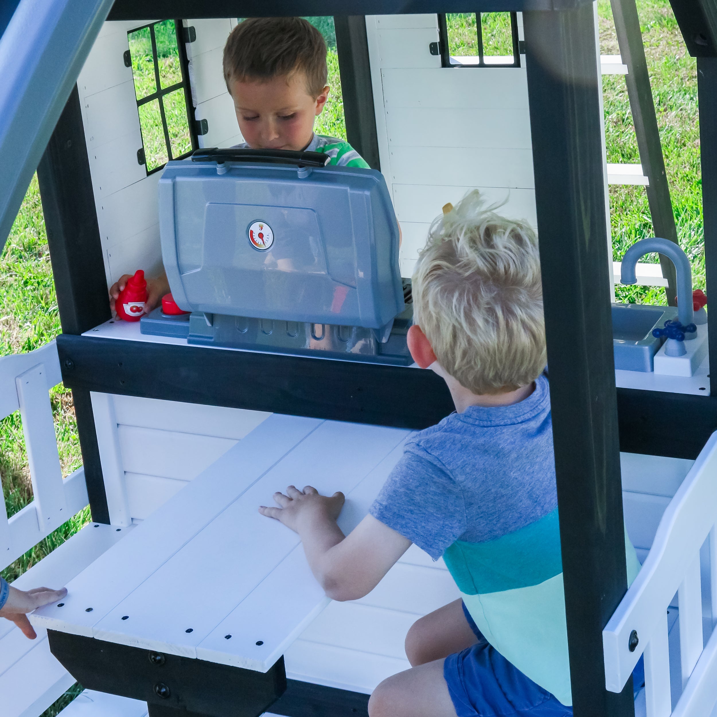 Canyon Creek Swing Set – White