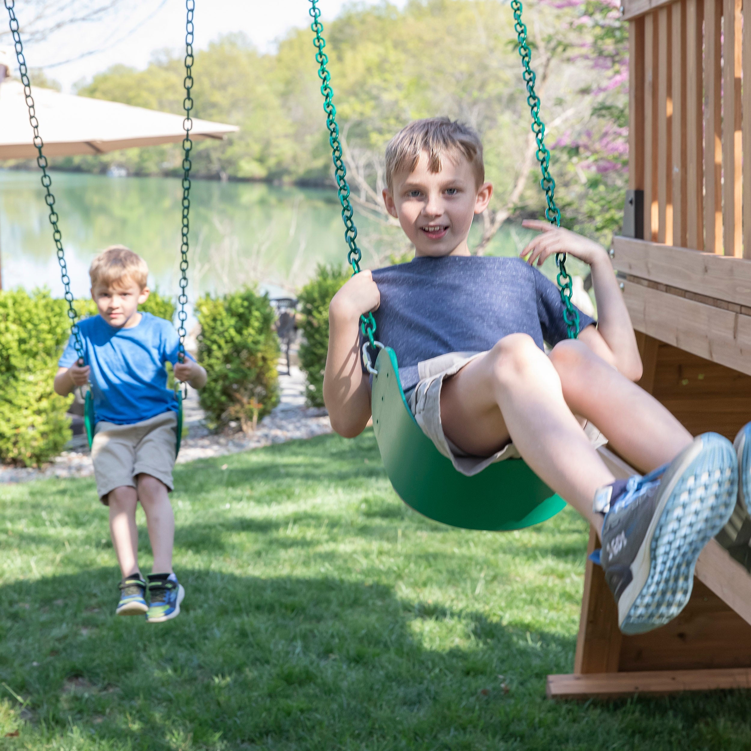 Endeavor II Swing Set