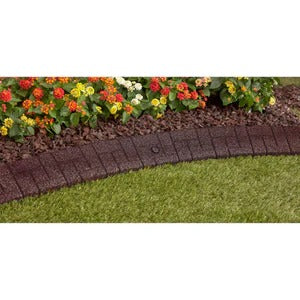 PLAYSAFER Angled Rubber Border