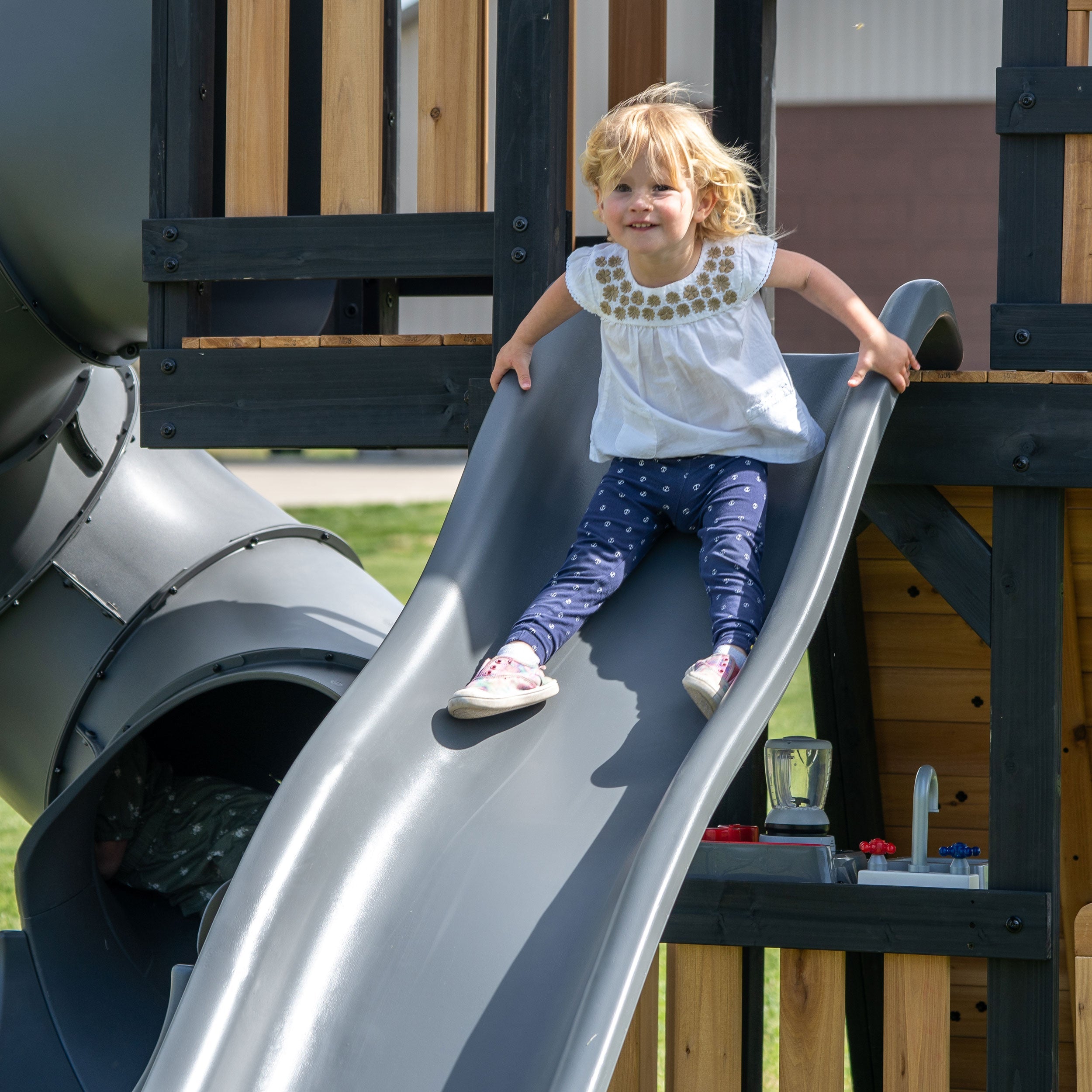 Magnolia Falls Swing Set